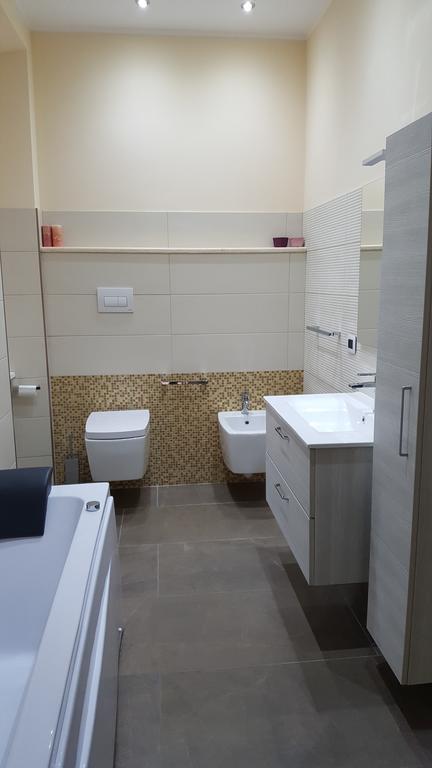 Guest House I Punici Каляри Екстериор снимка