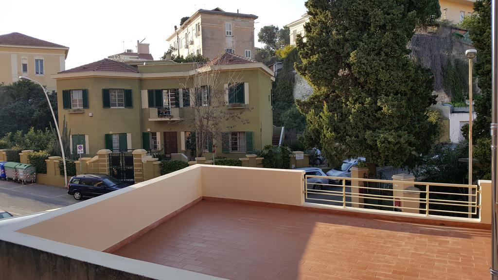 Guest House I Punici Каляри Екстериор снимка
